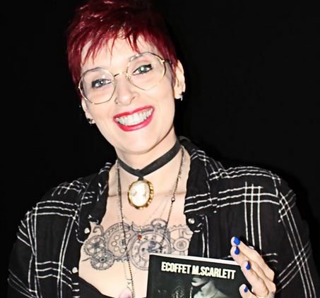 Ecrivaine Marina Scarlett